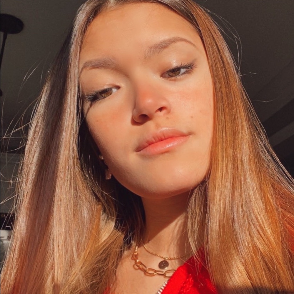 Meet your Posher, Hailee